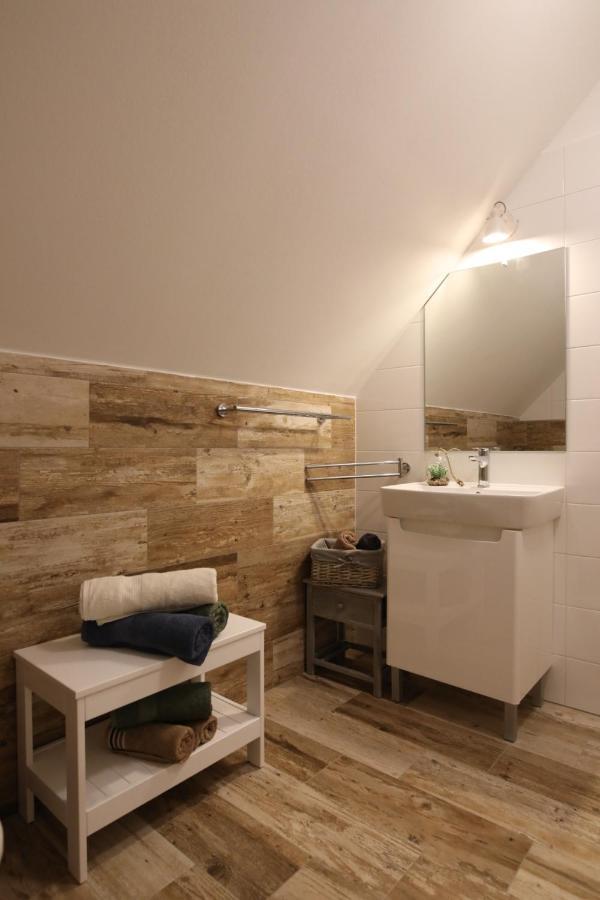 Apartmany Allis Lipno nad Vltavou Exterior foto